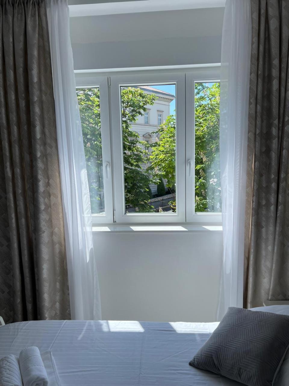 A-More Accommodation Split Bagian luar foto