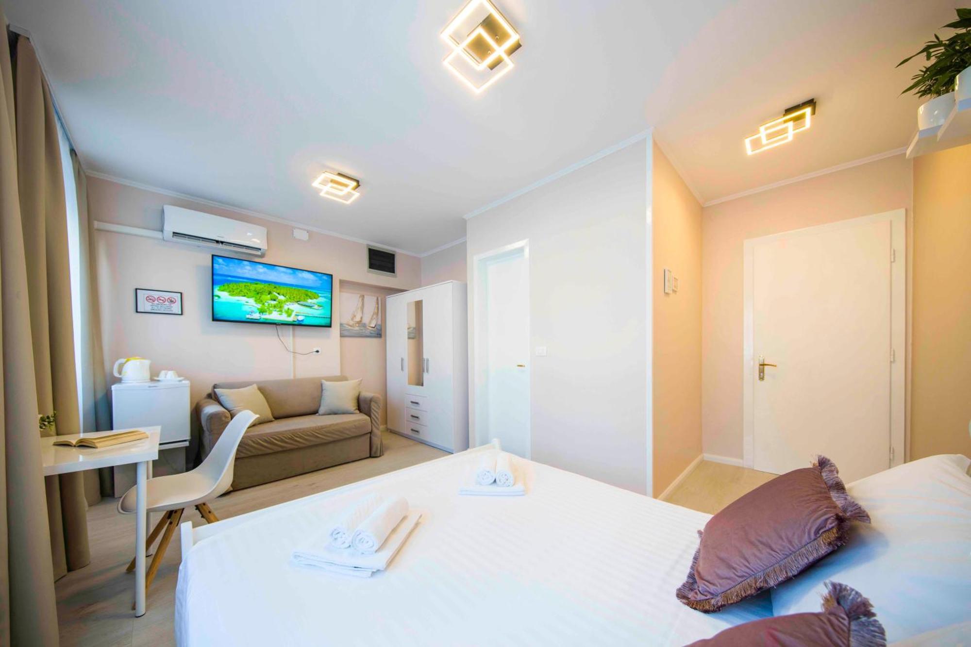 A-More Accommodation Split Bagian luar foto